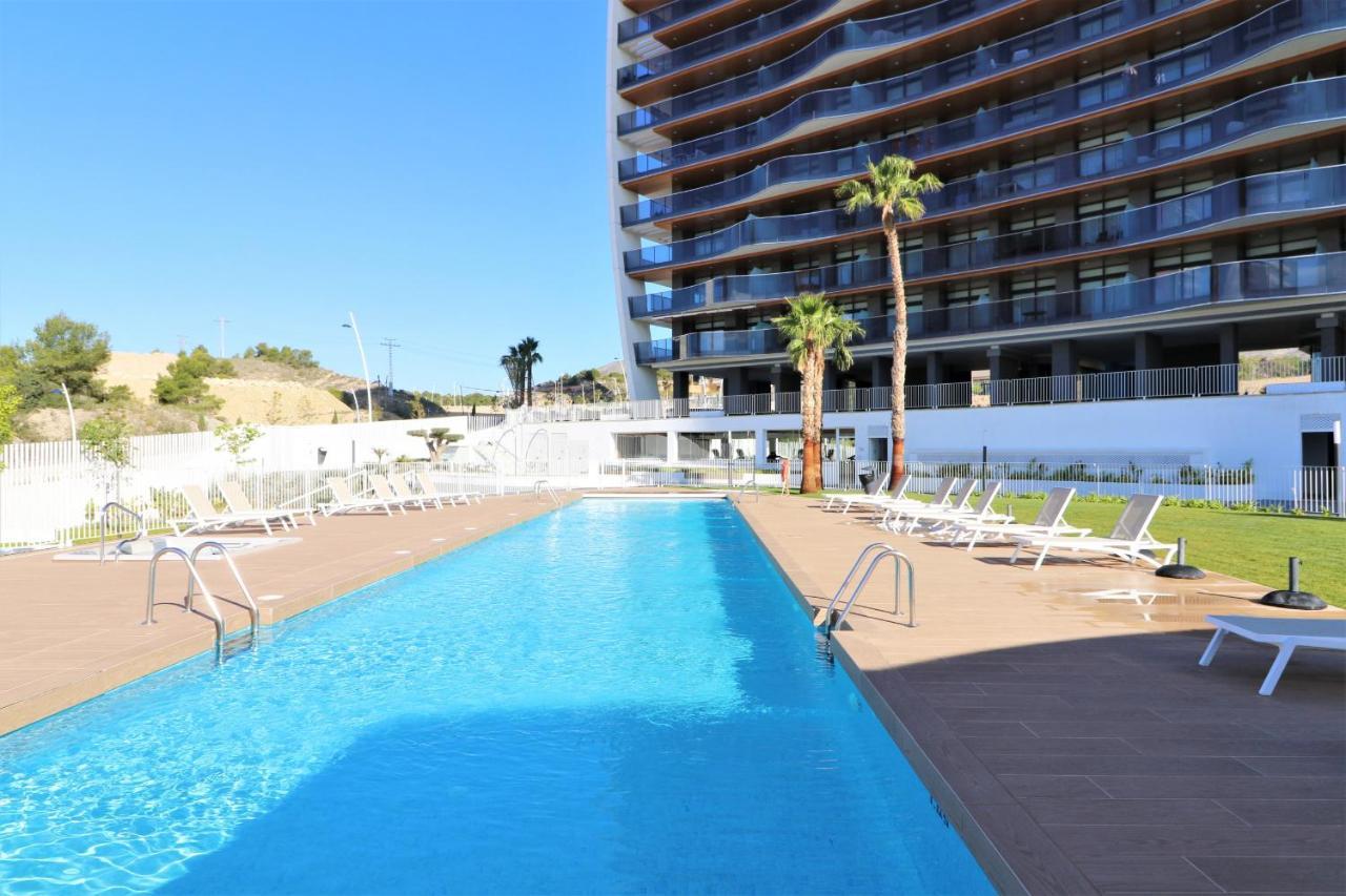 Sunset Waves 18-35 Poniente Beach Resort Benidorm Exterior foto