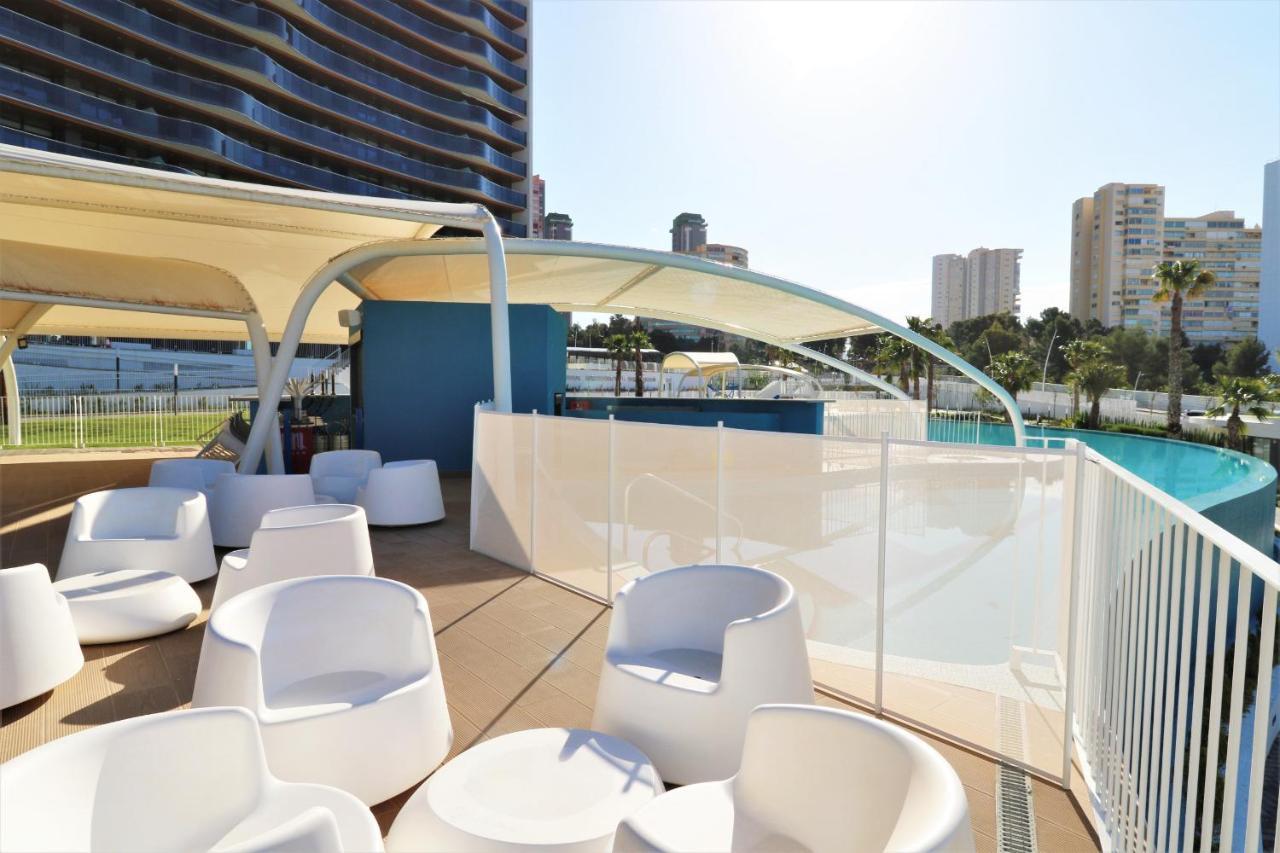 Sunset Waves 18-35 Poniente Beach Resort Benidorm Exterior foto