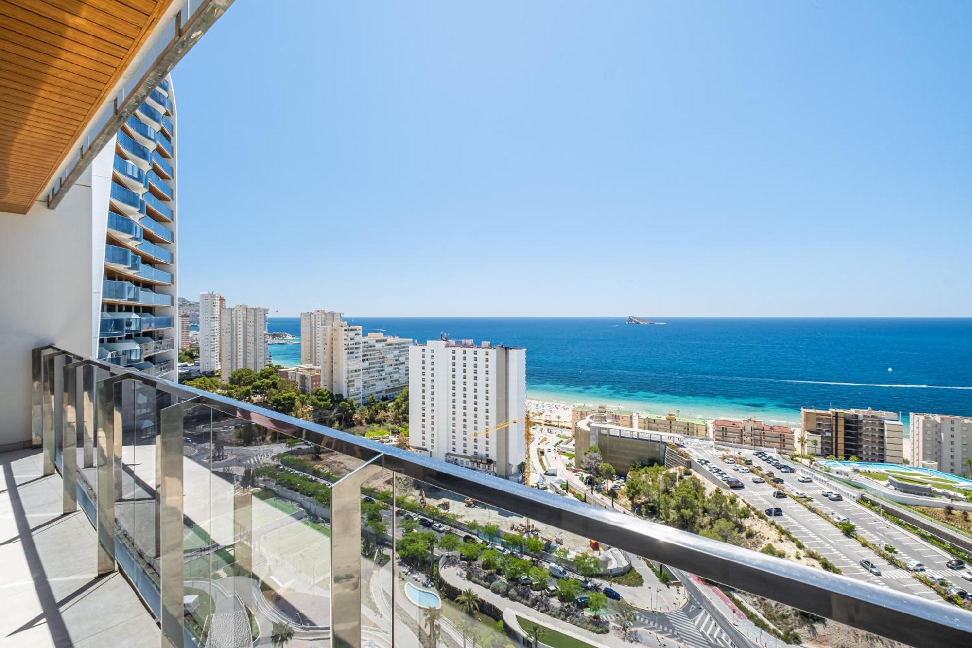 Sunset Waves 18-35 Poniente Beach Resort Benidorm Exterior foto